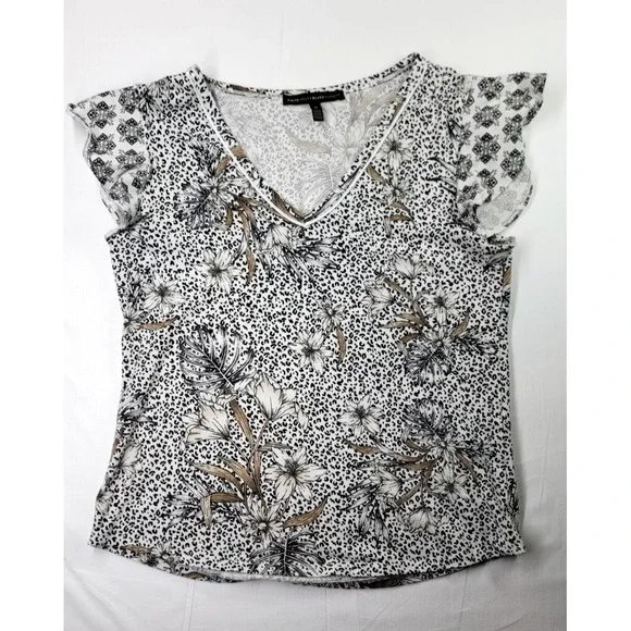 White House Black Market V Neck Top Medium Animal & Floral Print Ruffle Sleeves - Picture 1 of 7